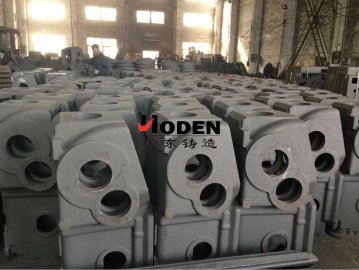 減速機箱體鑄件是由什么材料制成的？